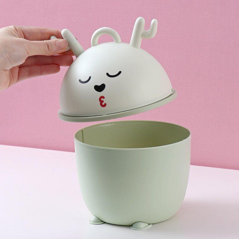 Petite poubelle design et décorative