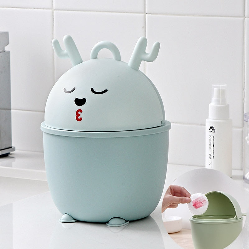 Petite poubelle design et décorative