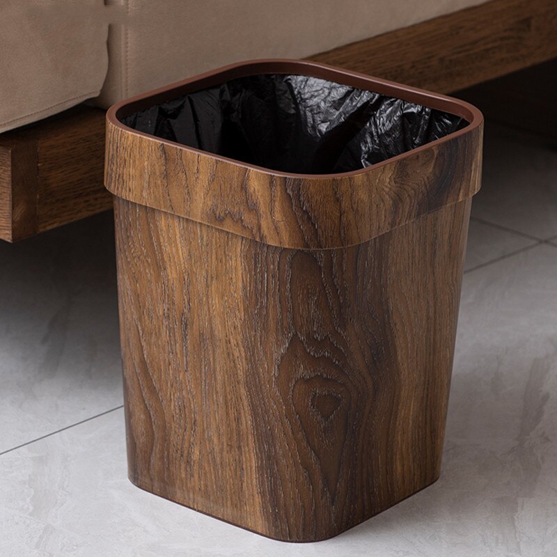 Poubelle imitation bois