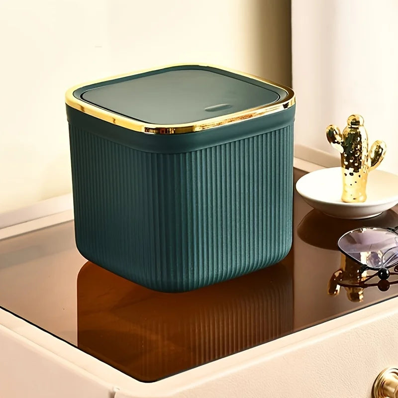Mini poubelle design carrée à pression