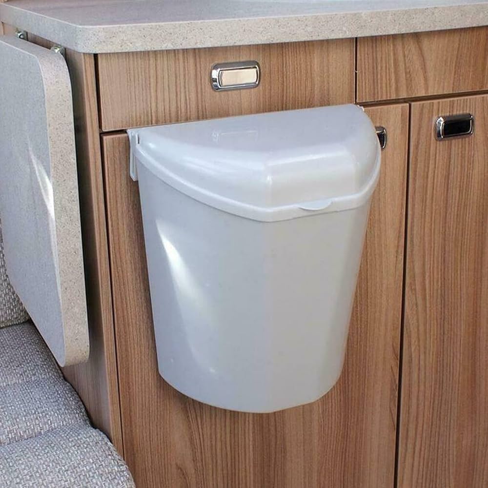 Poubelle pour camping-car pliable et compacte
