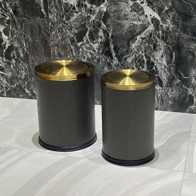 Poubelle ronde design imitation cuir avec couvercle doré